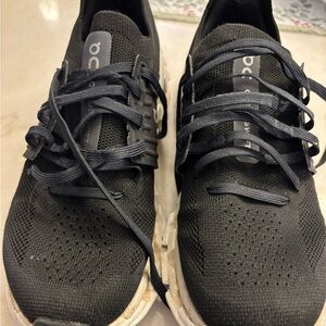 On Running Men's Black Sneakers